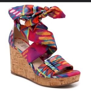 Impo Oaklyn wedge memory foam wrap shoe